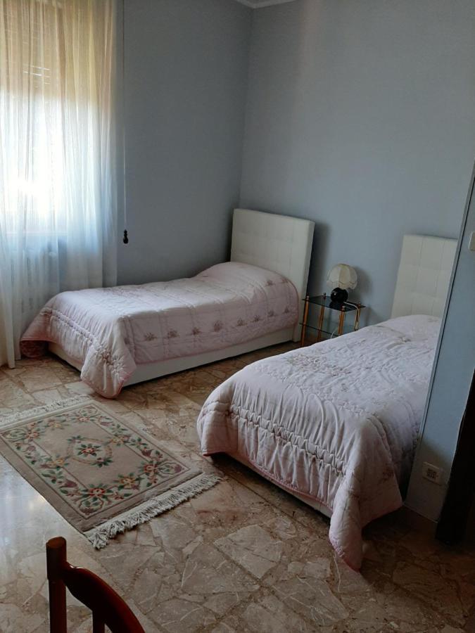 Villa Paulette Bassignana Extérieur photo