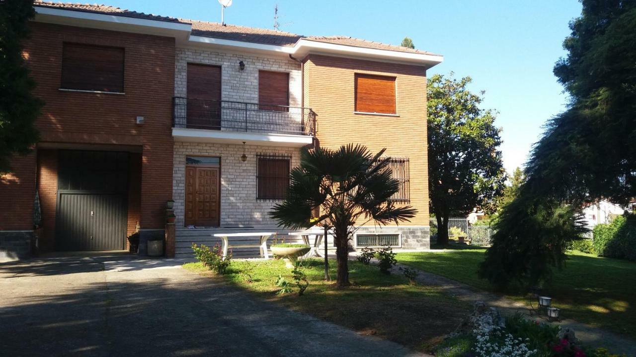 Villa Paulette Bassignana Extérieur photo
